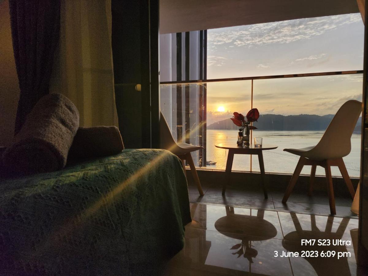 Apartment Seaview Luxury At The Shore Kota Kinabalu