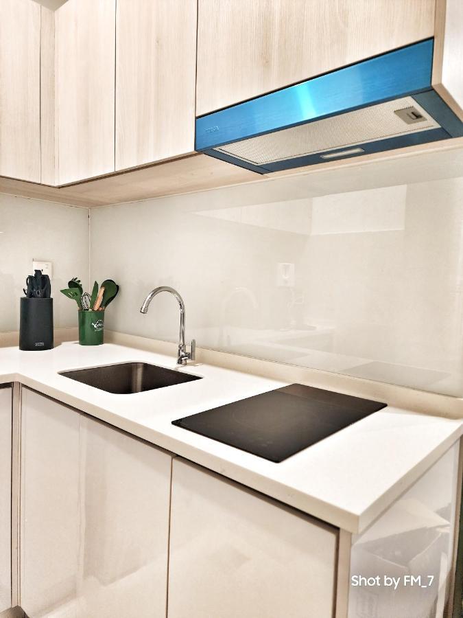 Seaview Luxury At The Shore Apartment